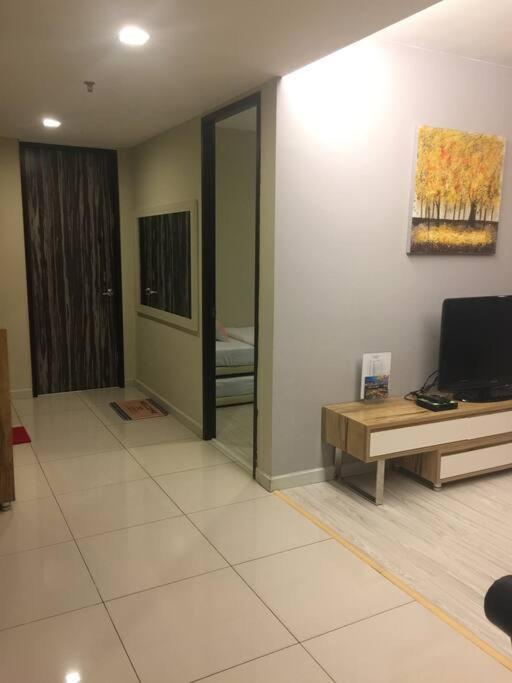 Cosy Modern Apartment Кота Кинабалу Екстериор снимка